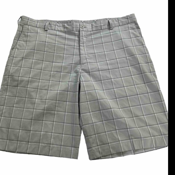 Men’s Nike Golf Shorts Plaid Men’s Size 42‎ EUC - Picture 1 of 13